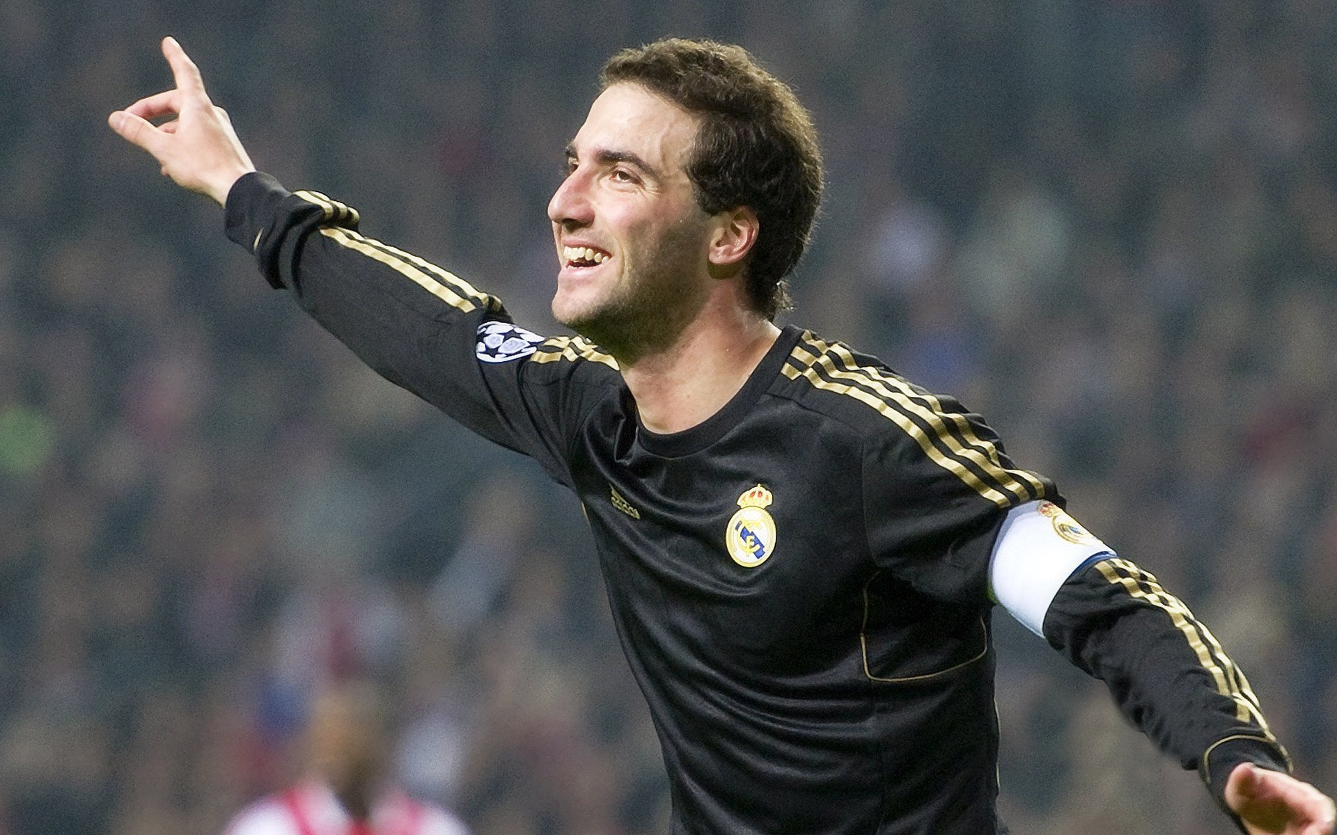 球员场上决策能力普遍不足，球员场上决策能力普遍不足的原因